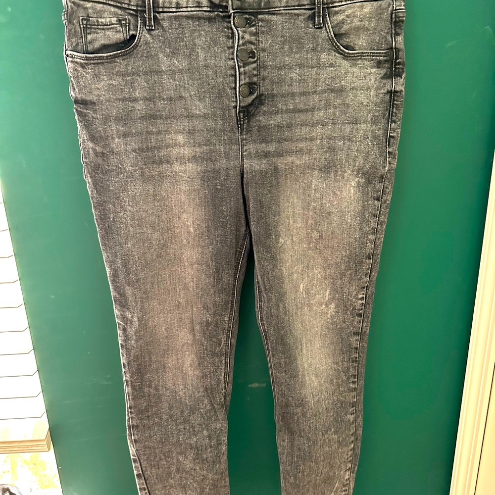 Old Navy Rockstar High Rise Skinny Jeans Size 16